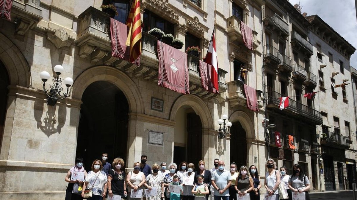 El Barrio en Flor entrega los premios del Concurso de Decoración Floral de Valls