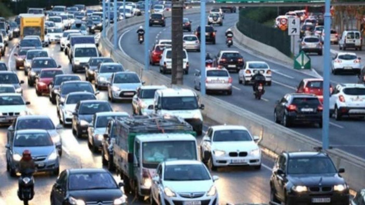 Más de medio millón de vehículos saldrán de Barcelona para|por la segunda Pascua