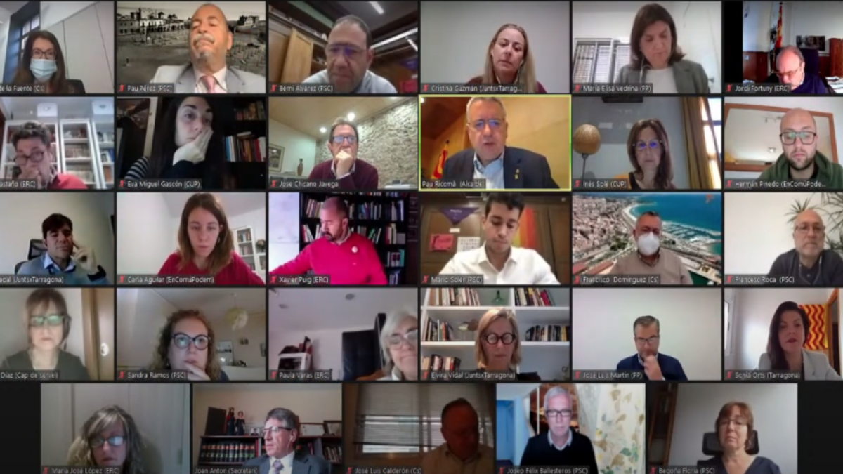 La gestió del patrimoni aixeca tensions entre els comuns i la CUP