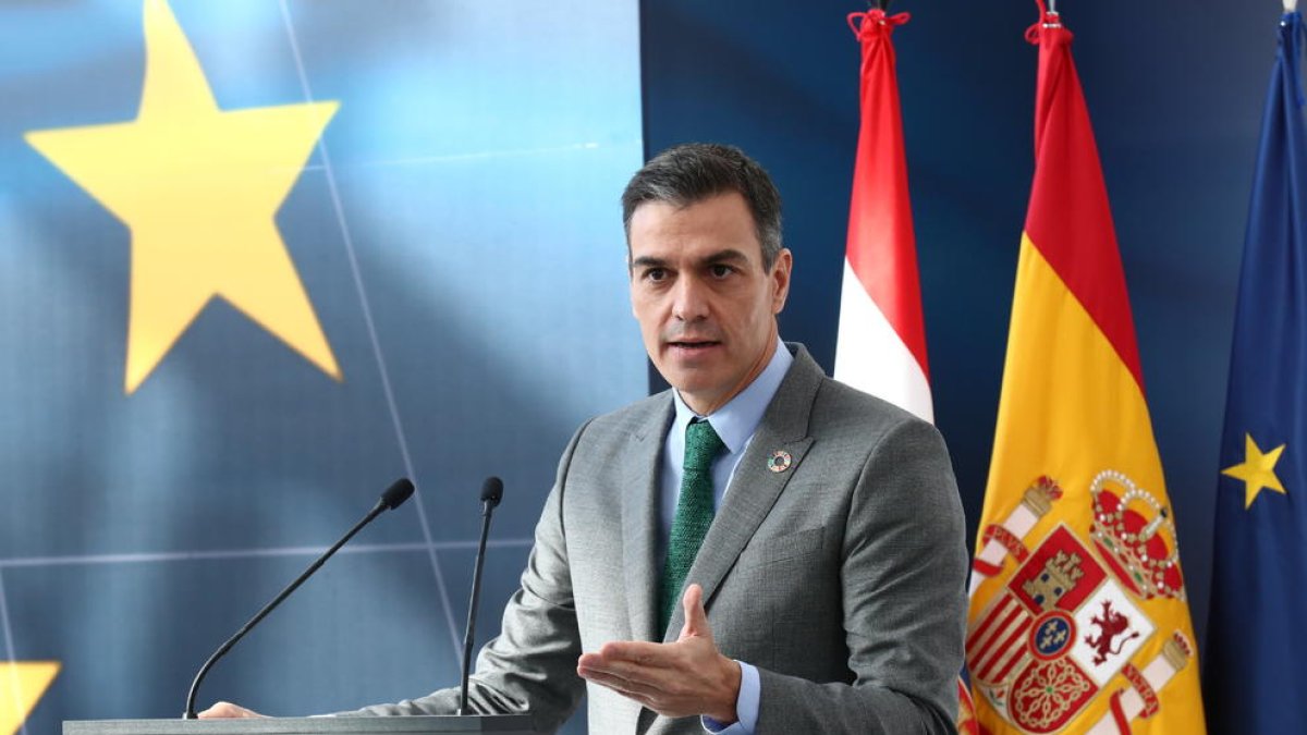 Sánchez, sobre los disturbios: «En una democracia plena resulta inadmisible el uso de la violencia»