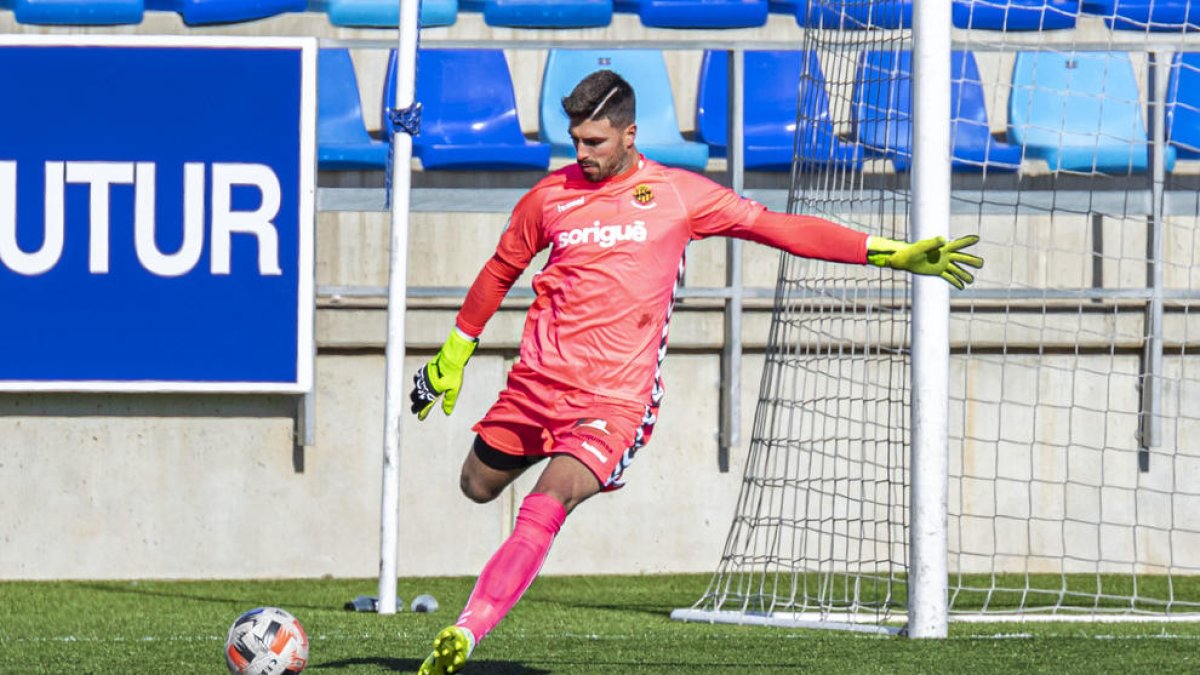Suárez li guanya la partida a Gonzi a les primeres de canvi
