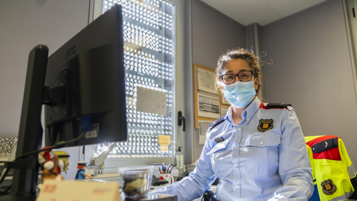 «La cita previa evita colas para poner denuncias en la comisaría»