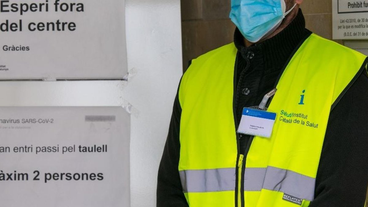 Uns 300 condemnats a treballs comunitaris fan prevenció de la covid en equipaments públics