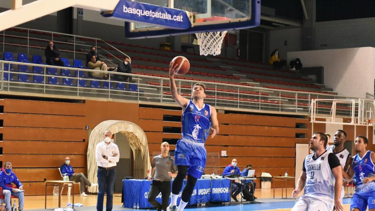 Ajornats els dos pròxims partits del CBT per un contacte directe amb coronavirus