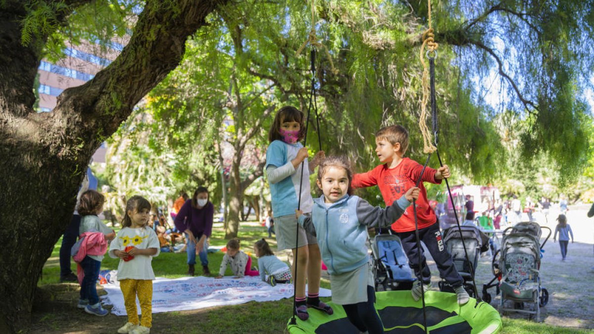 Devuelven|Vuelven las tardes felices en el parque