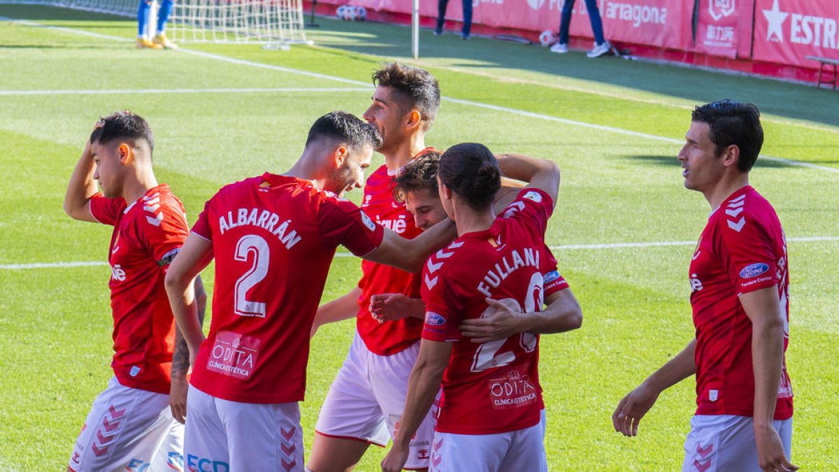 El Nàstic, a tres victorias de asegurarse su presencia en la Primera RFEF