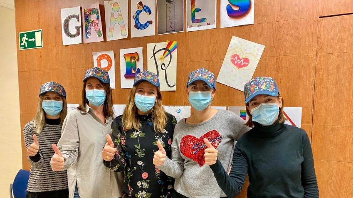 Els professionals de la Xarxa de Santa Tecla es «posen la gorra» per Nadal