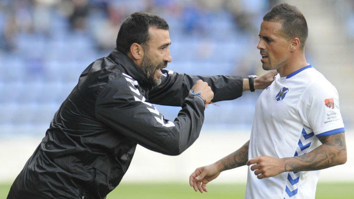 Raúl Agné o Ivan Ania: uno de los dos comandará el banquillo del Nàstic