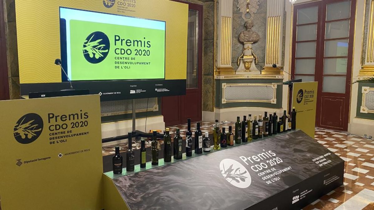 L'Ajuntament de Reus i la Diputació atorguen els premis als millors olis tarragonins