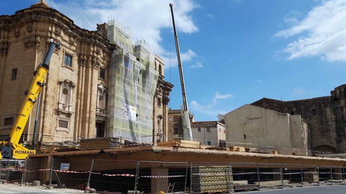 Tortosa adjudica el proyecto para hacer visitables los restos arqueológicos de la plaza de la catedral