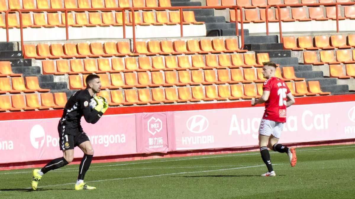 Suárez renovarà automàticament si el Nàstic aconsegueix l'ascens a Segona A