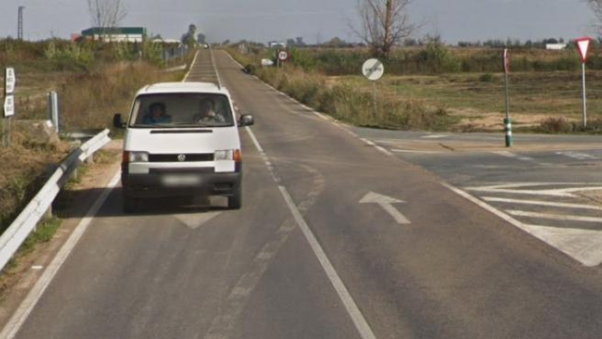 Mor una noia de 19 anys en un accident a Badajoz amb altres quatre ferits