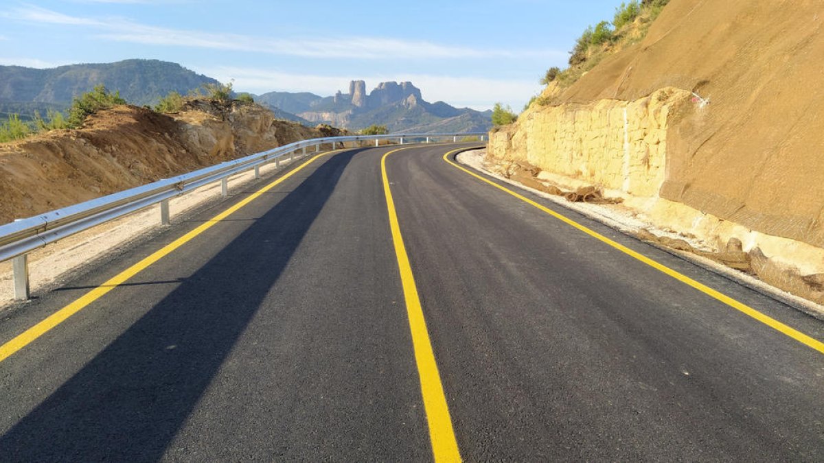 Un desvío alternativo permitirá reabrir la carretera de Horta de Sant Joan a partir de este viernes