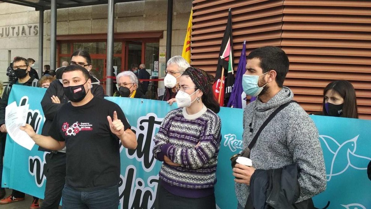 Suspenden la declaración de tres investigados en Reus por un corte en las vías del tren en 2019