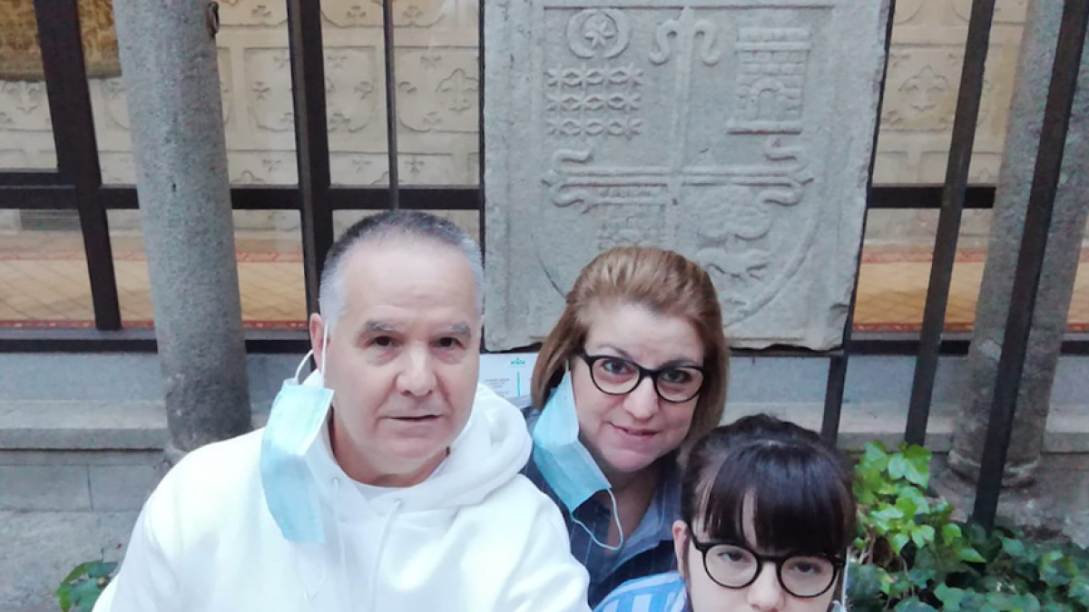 Una familia de Reus busca fondos para investigar una enfermedad ultra-rara