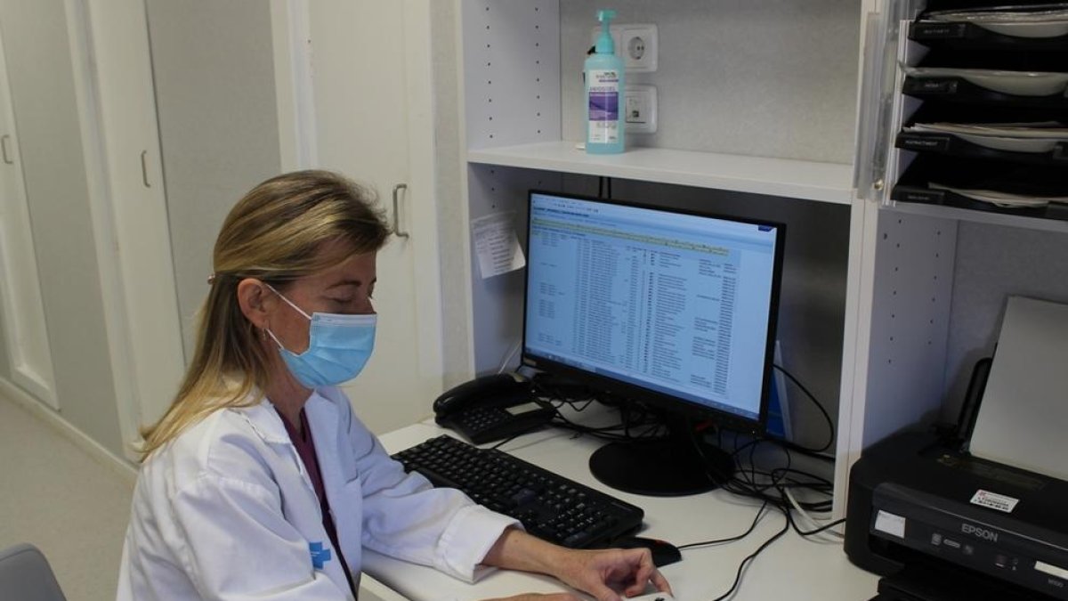 Los profesionales de enfermería del Joan XXIIII empiezan a prescribir medicamentos