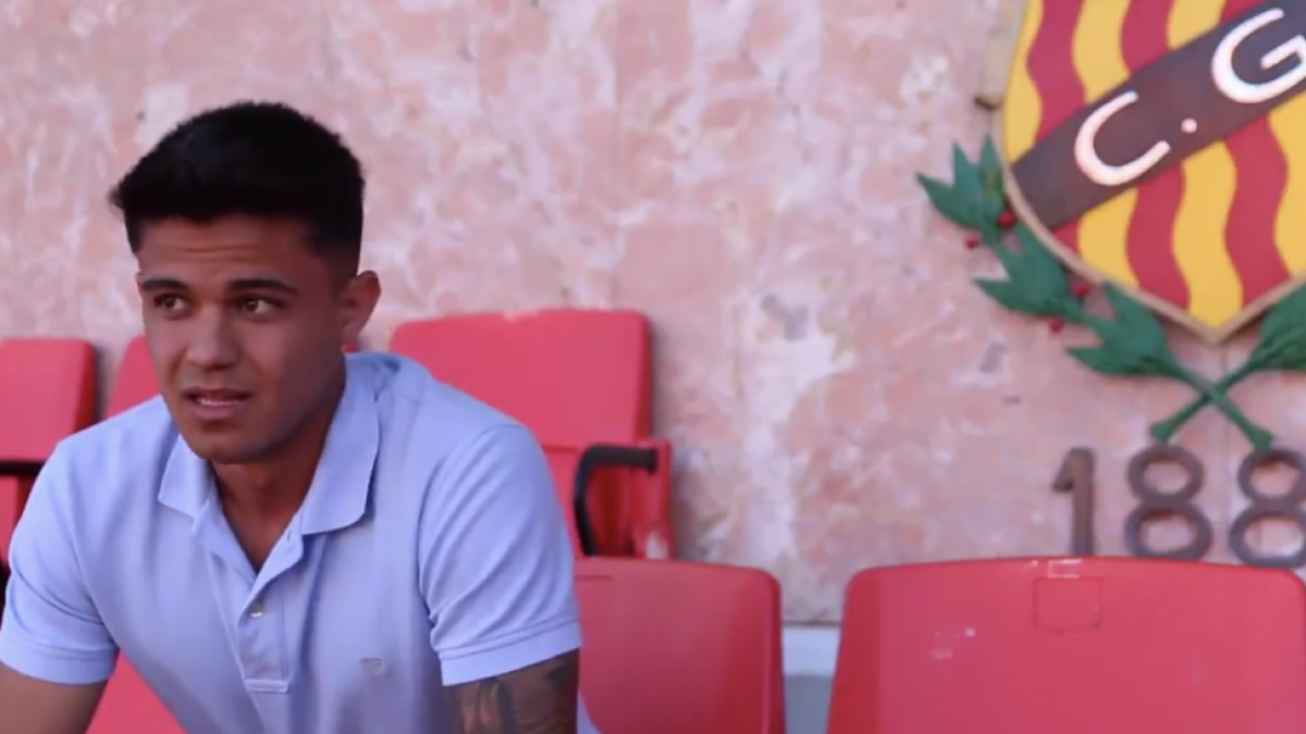 L'emotiu adéu de Brugui al Nàstic