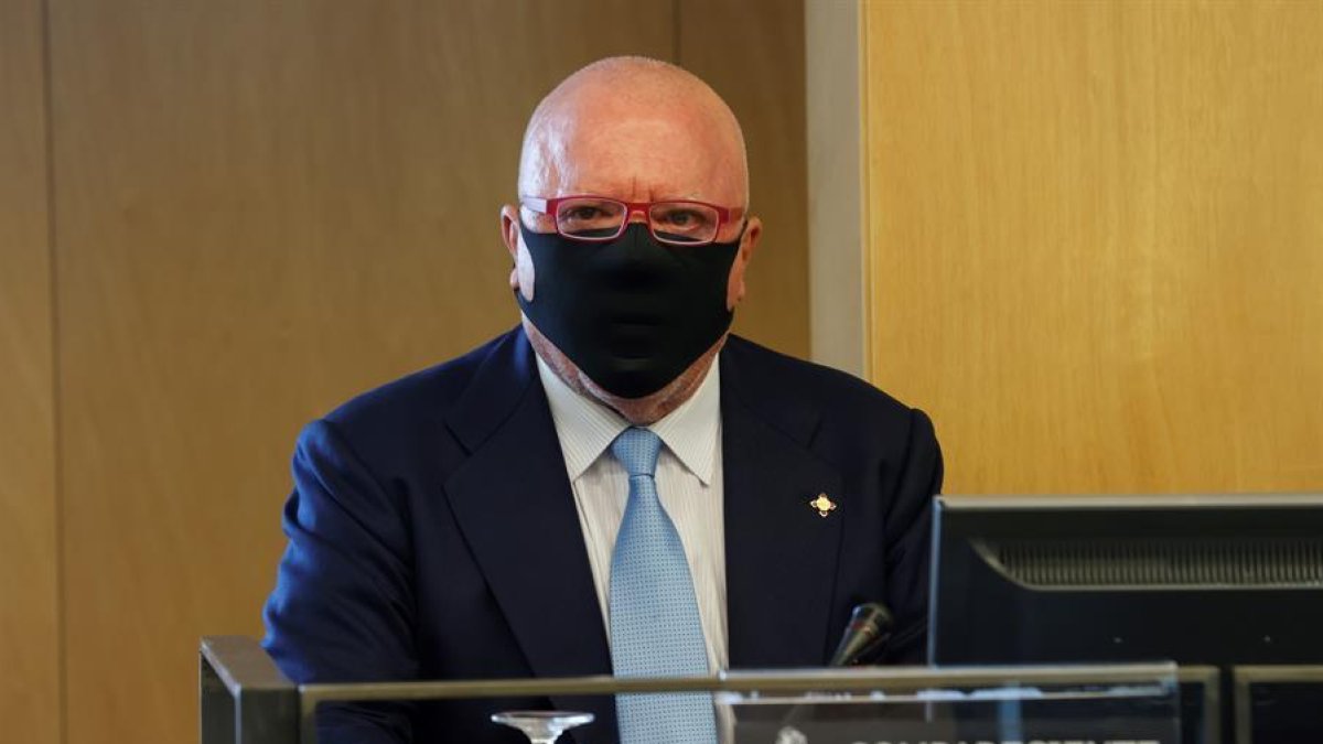 L'excomissari Villarejo afirma que va informar directament Rajoy de l'operació Kitchen