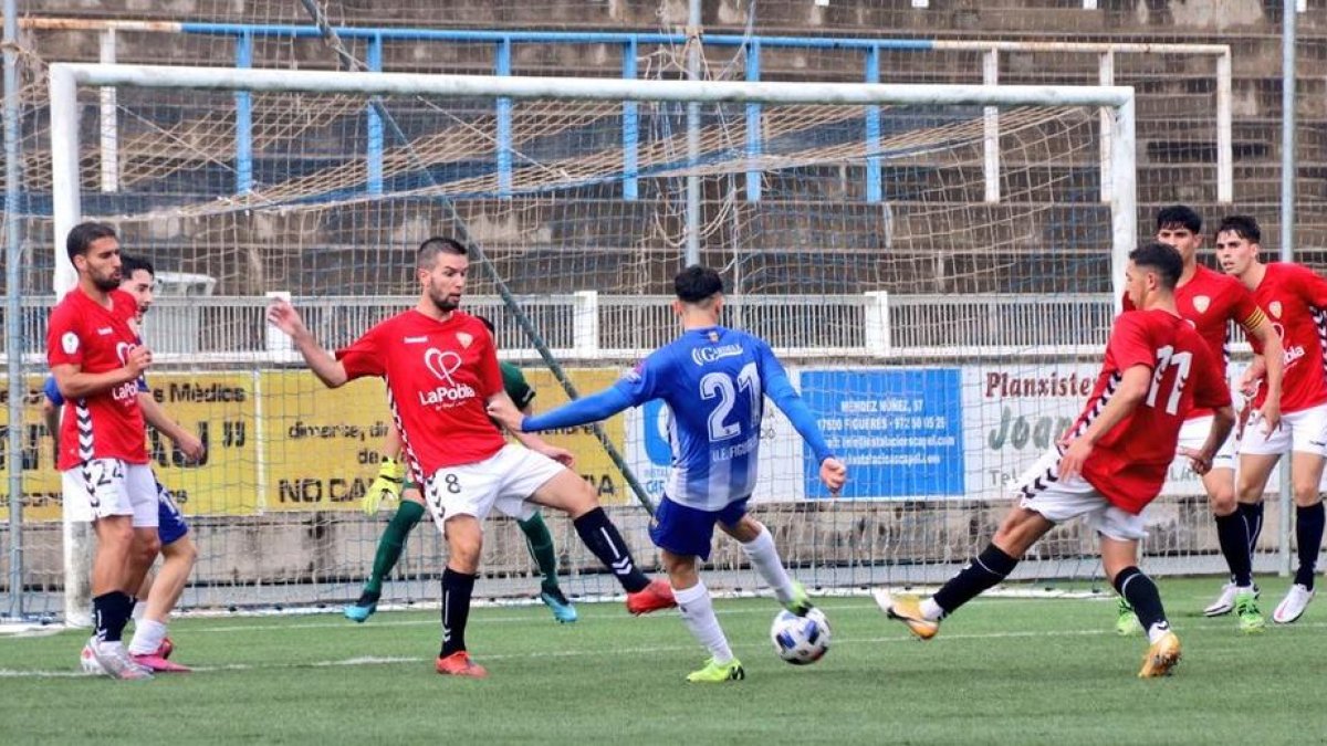 Raül Agné 'espia' a la Pobla de Mafumet i pren nota de cara a la propera temporada