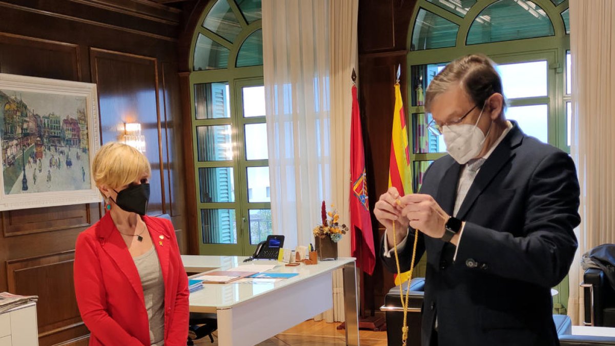 Pere Lluís Huguet toma posesión como nuevo representante de Cs a la Diputació de Tarragona