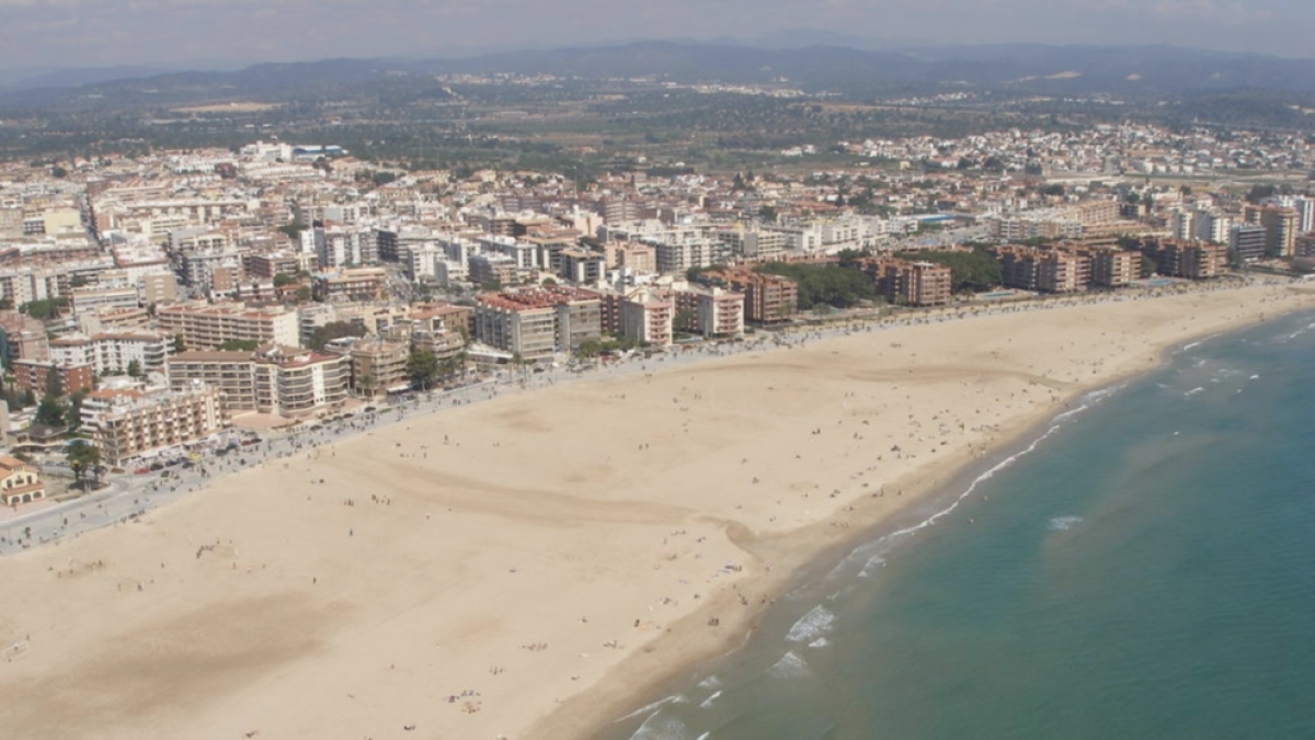 Torredembarra organitza 'Diverteix-te en família' el cap de setmana amb activitats i esports nàutics i de sorra