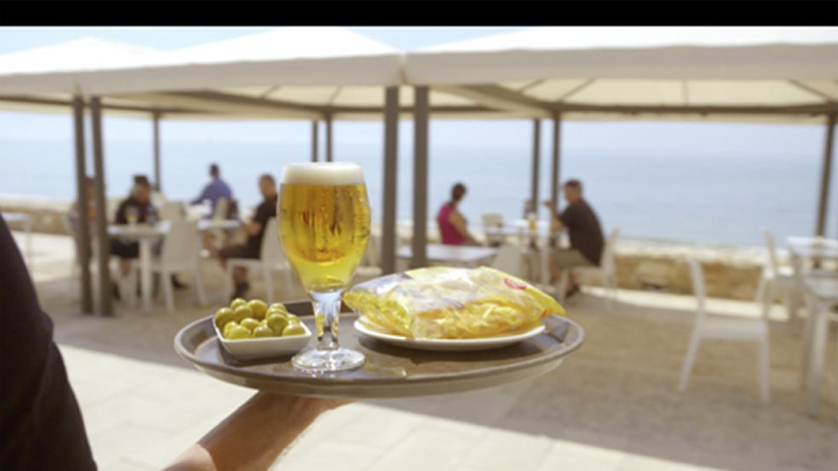 Las empresas de trabajo temporal tienen dificultades por|para captar personal en Tarragona