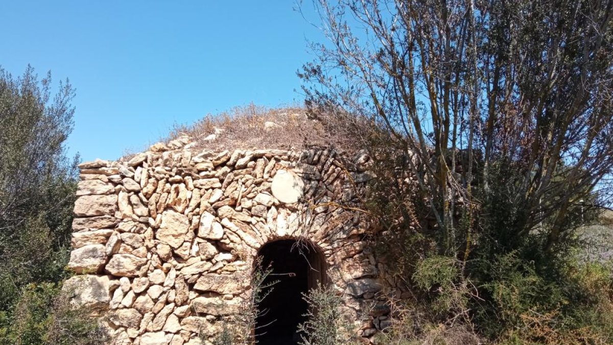 Un projecte de Tarragona vol recuperar l'art de la pedra seca