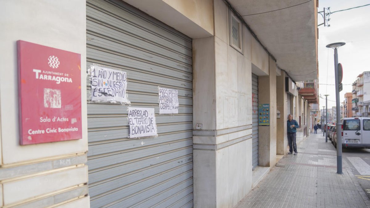 El Ayuntamiento espera arreglar y reabrir el Teatro de Bonavista este 2021