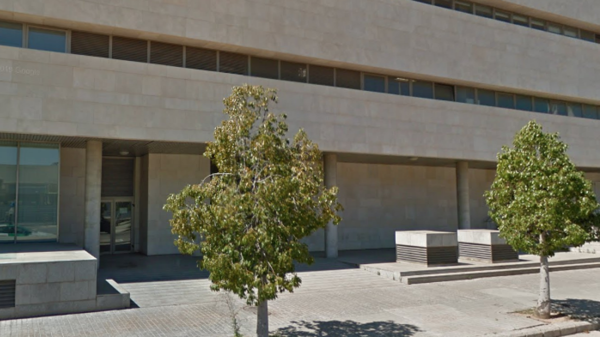 Condemnat a 11 anys per abús sexual durant tres anys de la seva filla menor