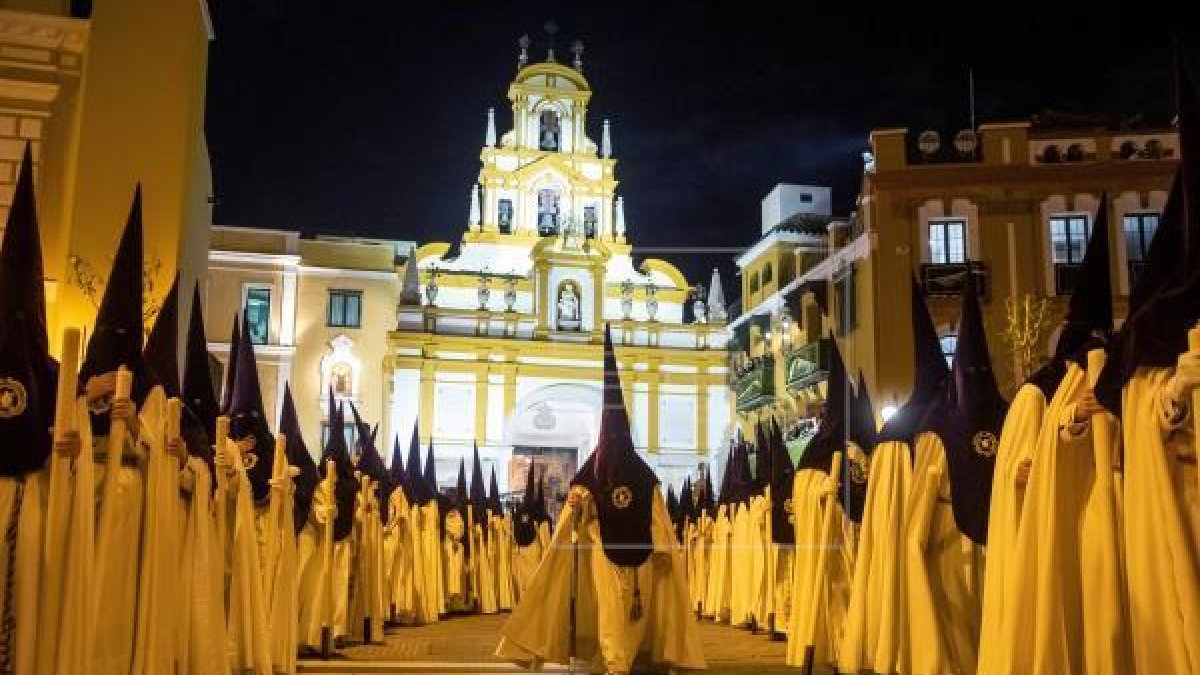 Sevilla suspende la Semana Santa por segundo año consecutivo