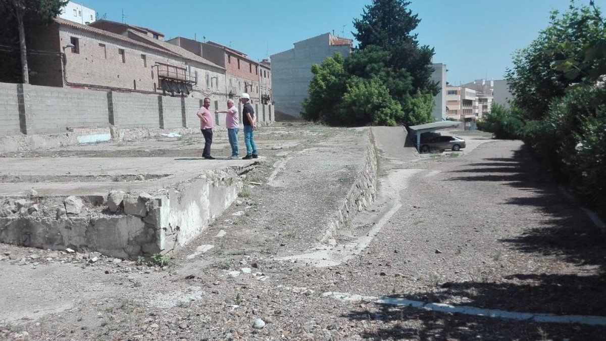 Endesa cedeix a l'Ajuntament de Flix un solar que s'habilitarà com a pàrquing municipal