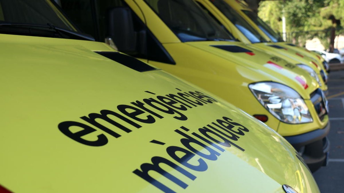 Una noia resulta ferida després de topar contra una paret amb el cotxe a Santa Bàrbara