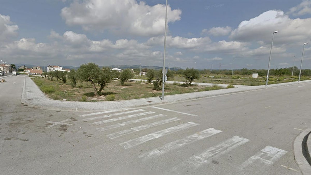 Banyeres el Penedès denuncia que els botellons es fan en carreres il·legals de cotxes d'alta gamma