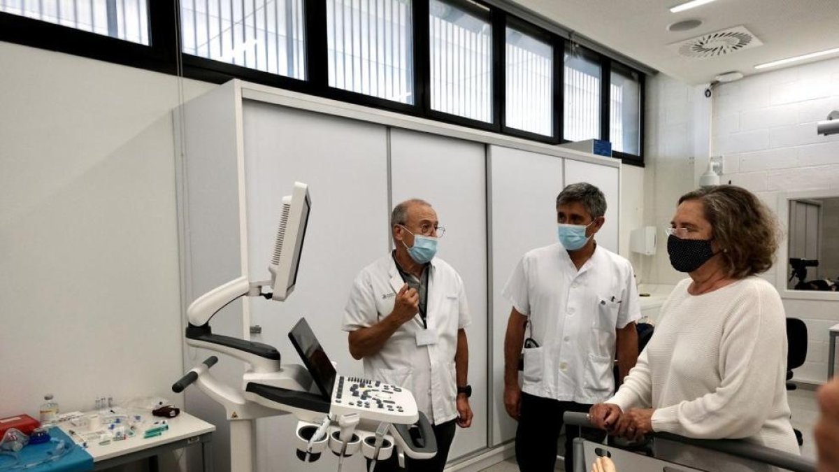 La Facultat de Medicina de la URV disposa d'un nou ecògraf donat per la Fundació Reddis
