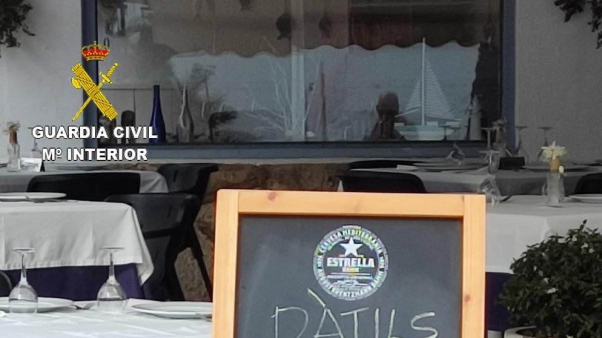 La Guardia Civil investiga al gerente de un restuarant de Alcanar para comercializar marisco prohibido