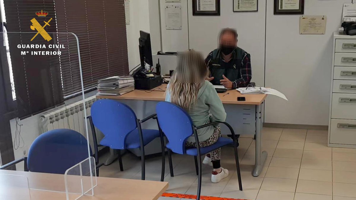 Dos detinguts per estafar mitjançant l'aplicació de pagament Bizum