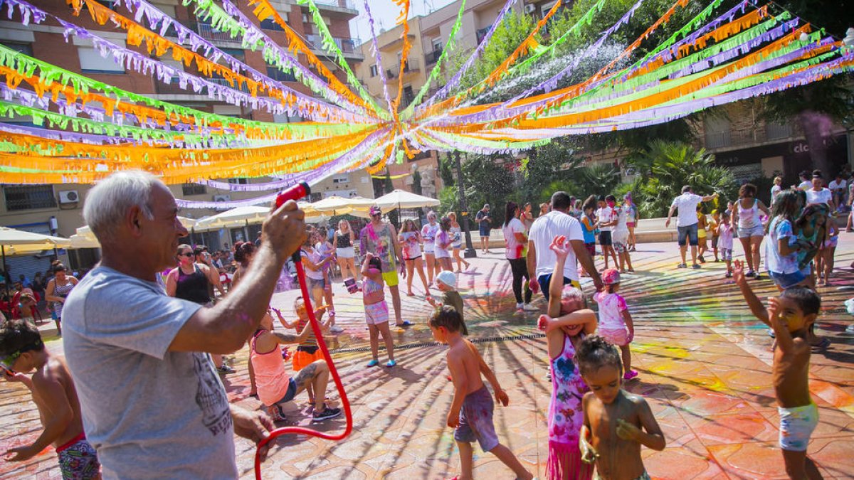 Les federacions veïnals de Tarragona reclamen major claredat en la concessió de permisos