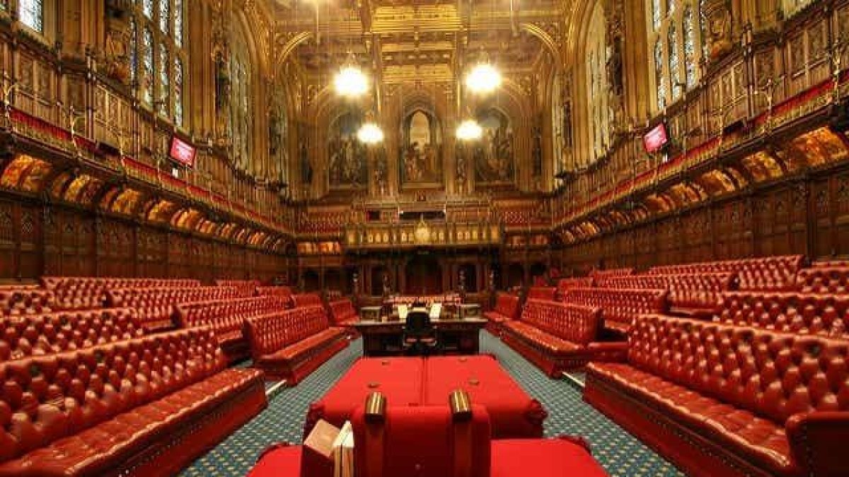 Once de doce lavabos del Parlamento británico tenían restos de droga