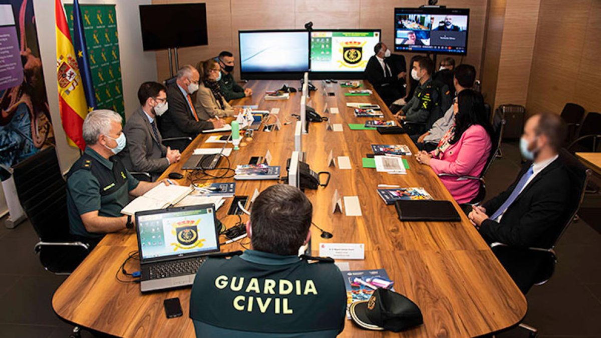 Un operatiu internacional contra terrorisme i drogues i amb implicació a Catalunya identifica més d'un miler de persones