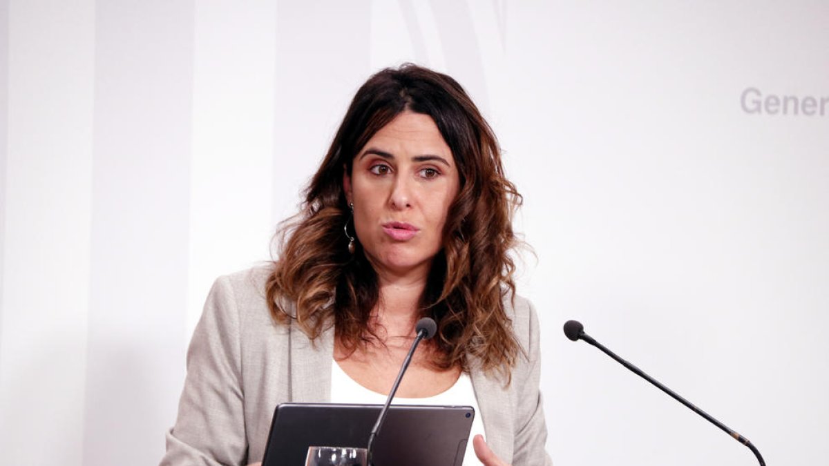 El Govern demana allargar el passaport covid 15 dies més però de moment no preveu noves restriccions