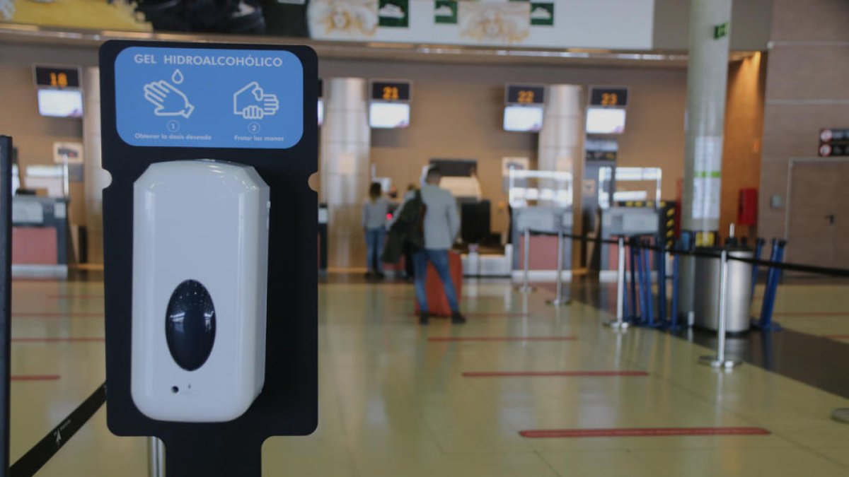 L'aeroport de Reus rep l'acreditació internacional de 'segur' pel compliment de les mesures sanitàries