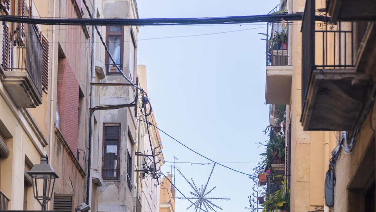 Los vecinos de la Parte Alta de Tarragona se sienten abandonados en las luces de Navidad