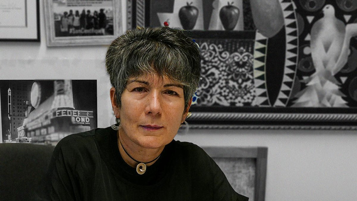 Descubren que una enfermedad pulmonar discrimina entre hombres y mujeres