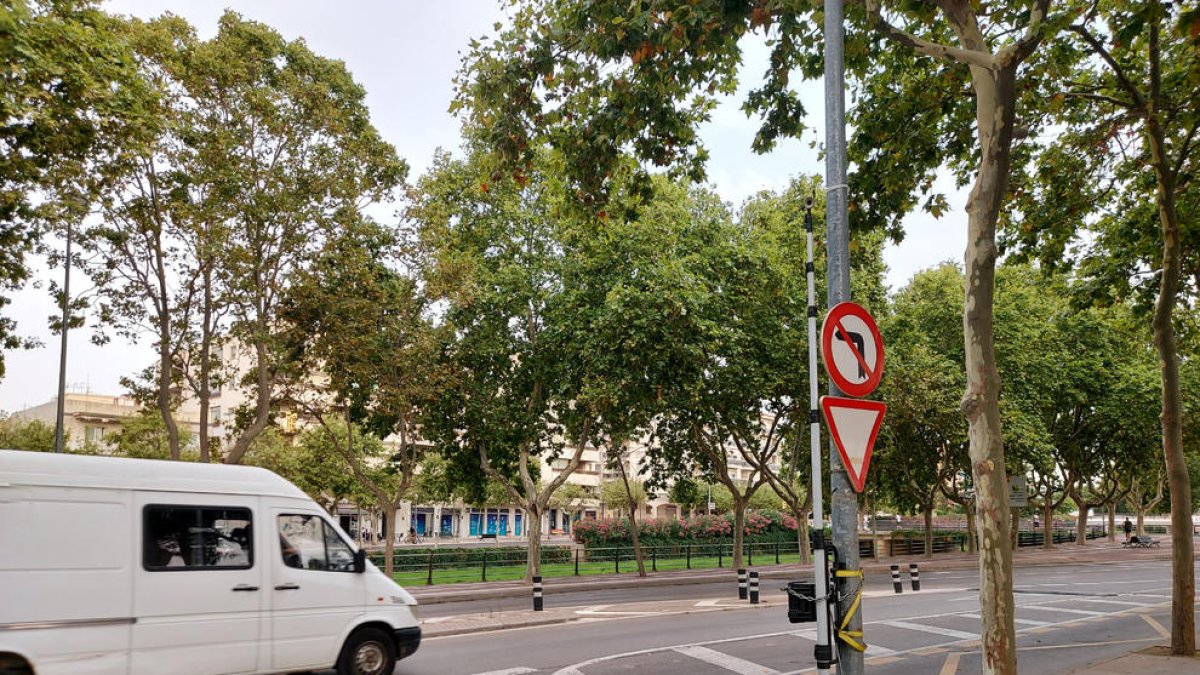 El Ayuntamiento de Cambrils inicia el análisis para elaborar el nuevo Plan|Plano de Movilidad Urbana Sostenible