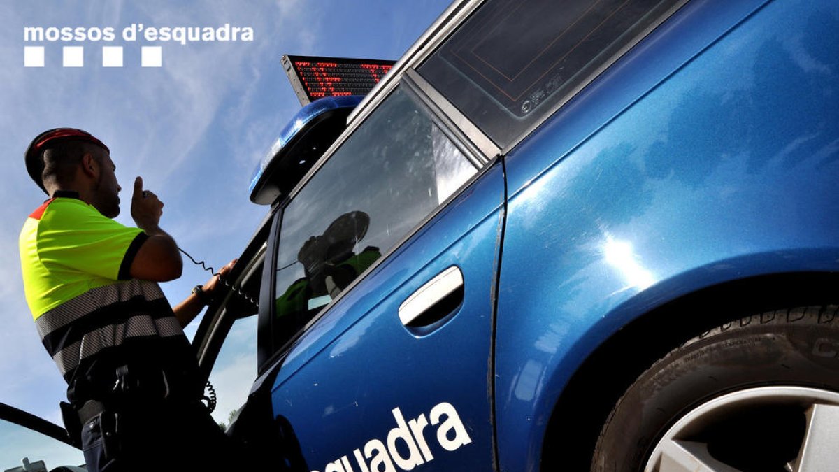 Alertan de un posible secuestro, paran el coche en Agullana y descubren que el sexto ocupante viajaba en el maletero