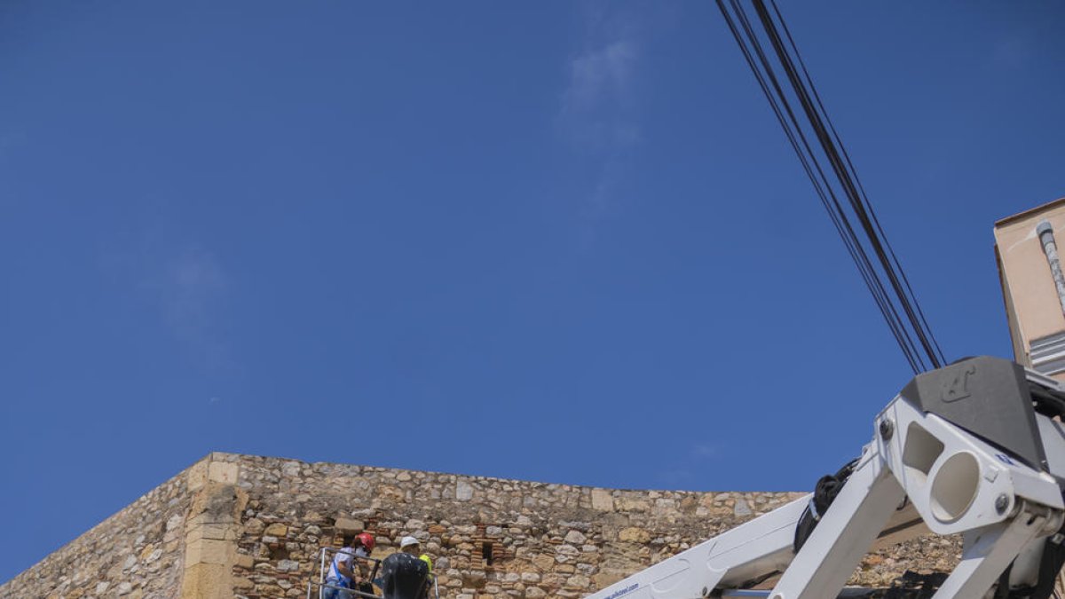 Finalizan los trabajos de inspección y mantenimiento de la Muralla de Tarragona