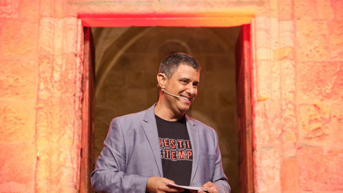 «Per connectar amb algú no hi ha res més potent que explicar una història»