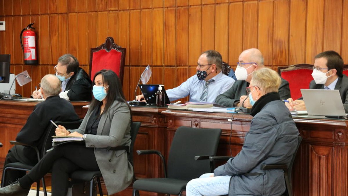 Els condemnats per la xarxa de porno infantil de Tortosa podrien declarar contra el líder del grup