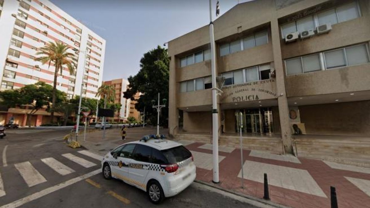 Un policia en estat greu després de rebre una pallissa per part d'un grup de joves a Ceuta