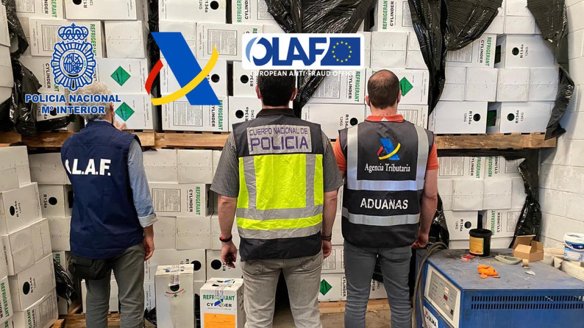 La policia desarticula una trama dedicada a vendre il·legalment gasos fluorats amb un client final a Tarragona